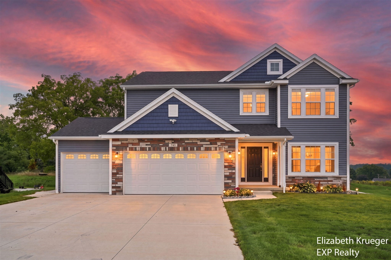 743 Petoskey Stone Drive — photo