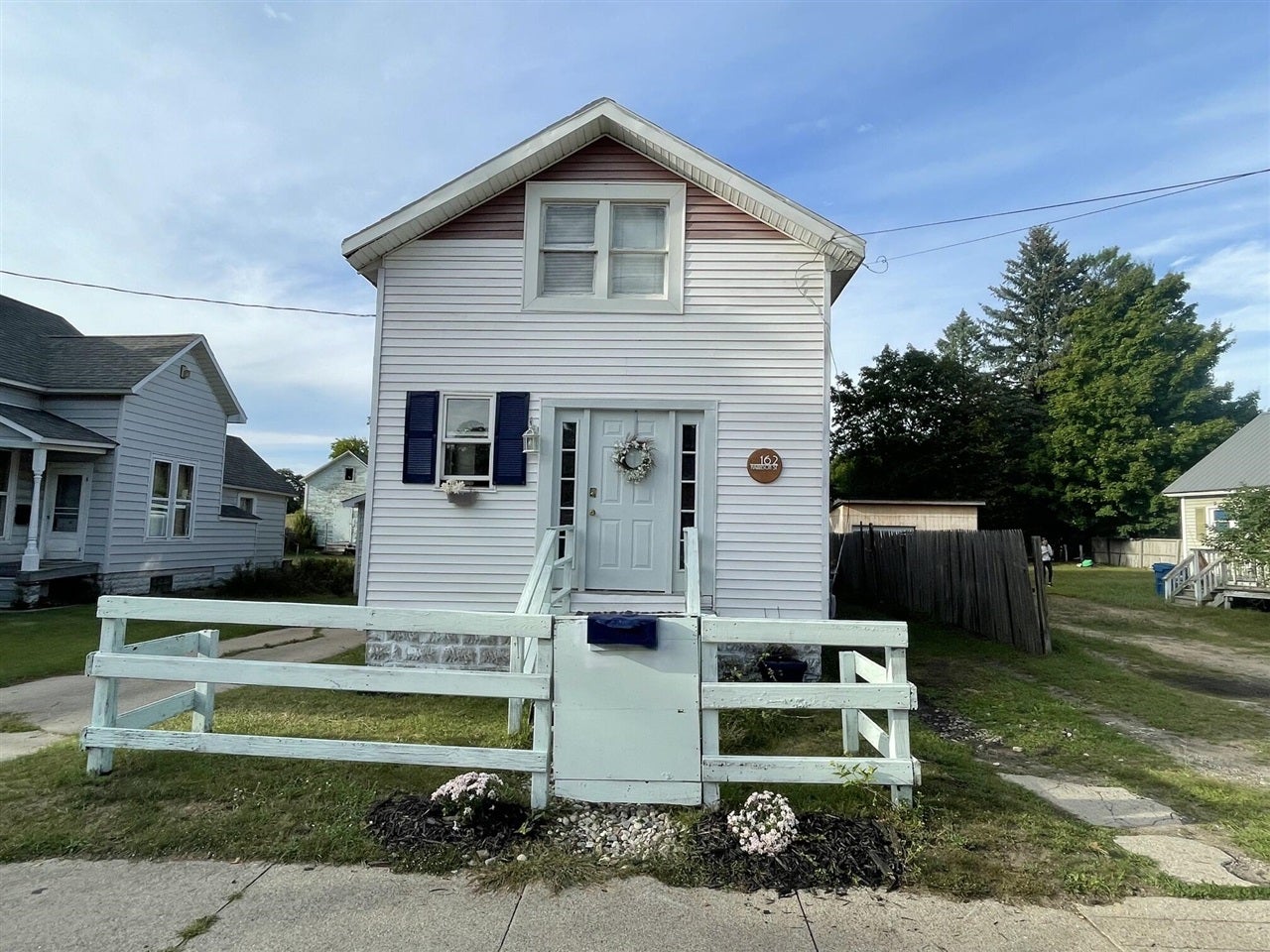 162 Harrison Street — photo