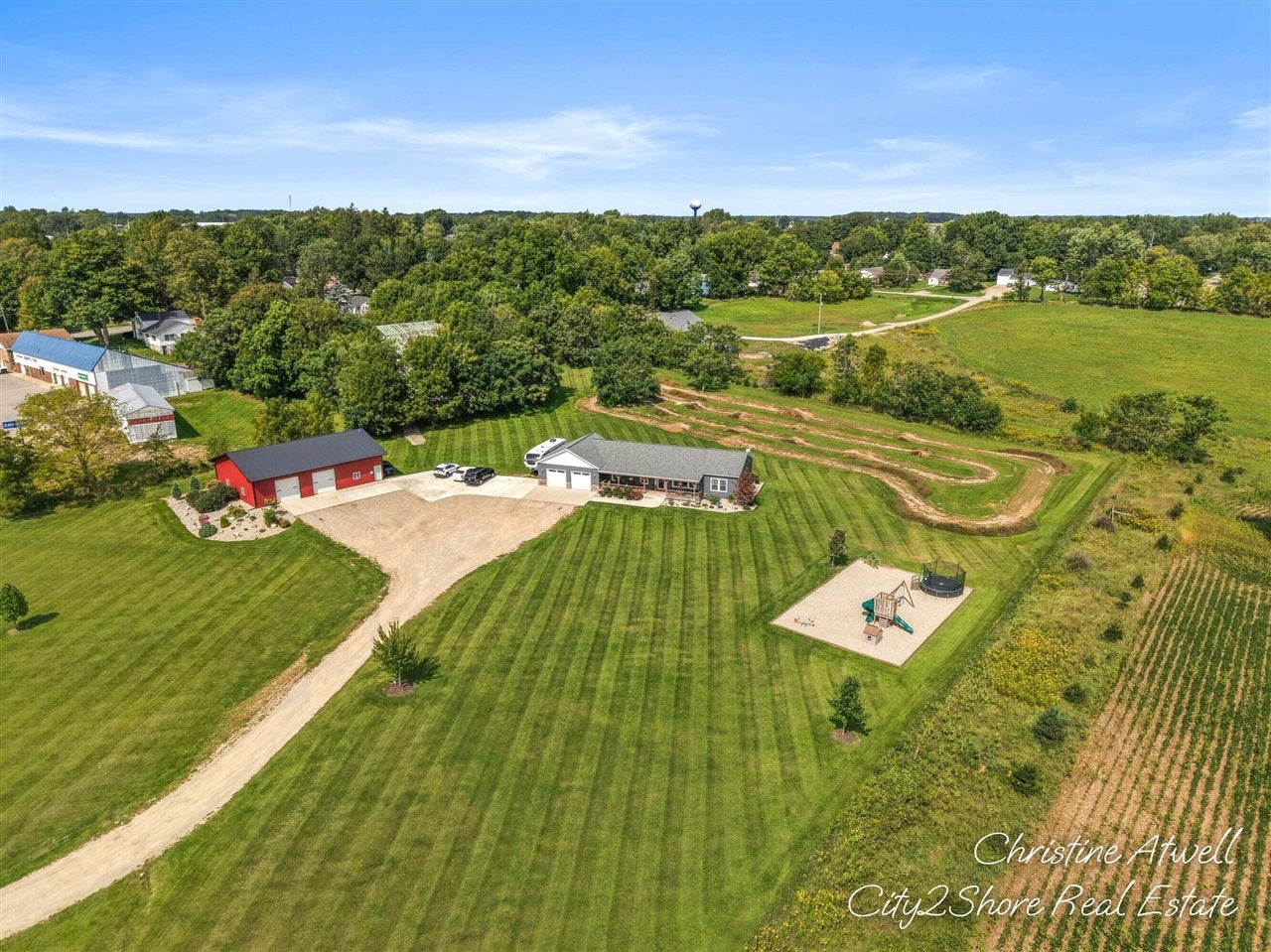 2908 Huddle Road — photo