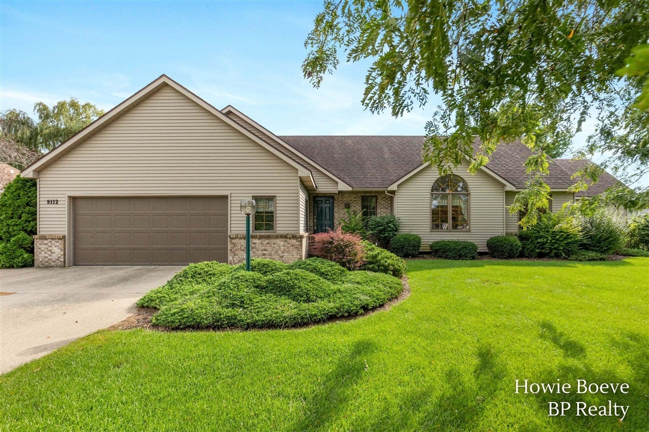 9112 Bluff Lake Street — photo