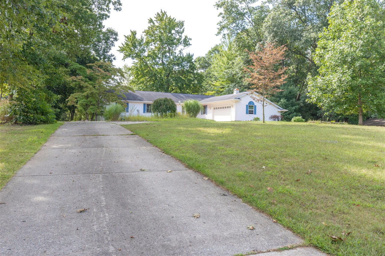 15593 Shady Lane, Three Rivers, MI 49093 — photo 2