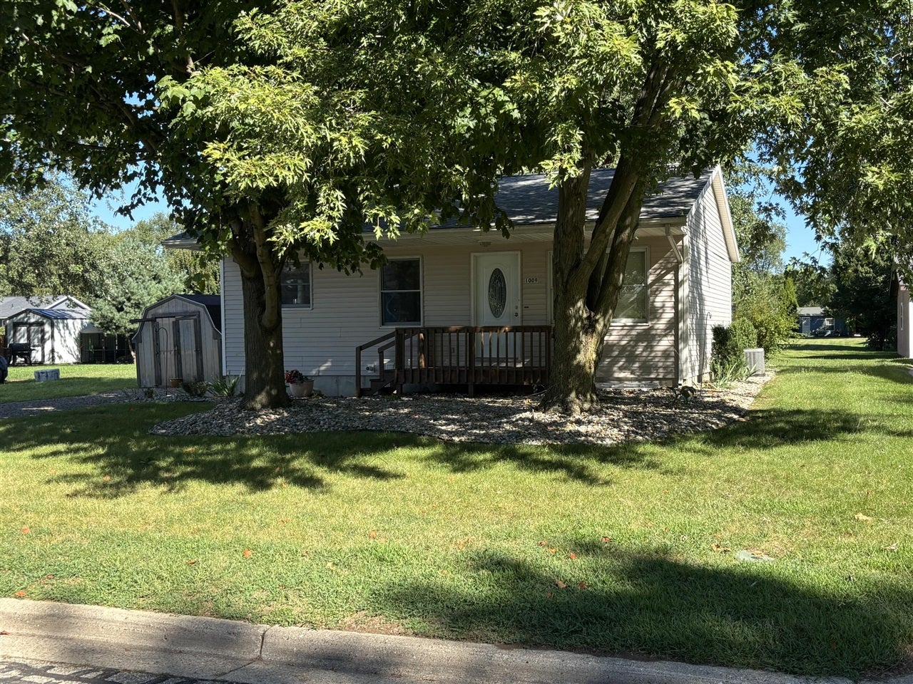 1009 S Ohio Court — photo