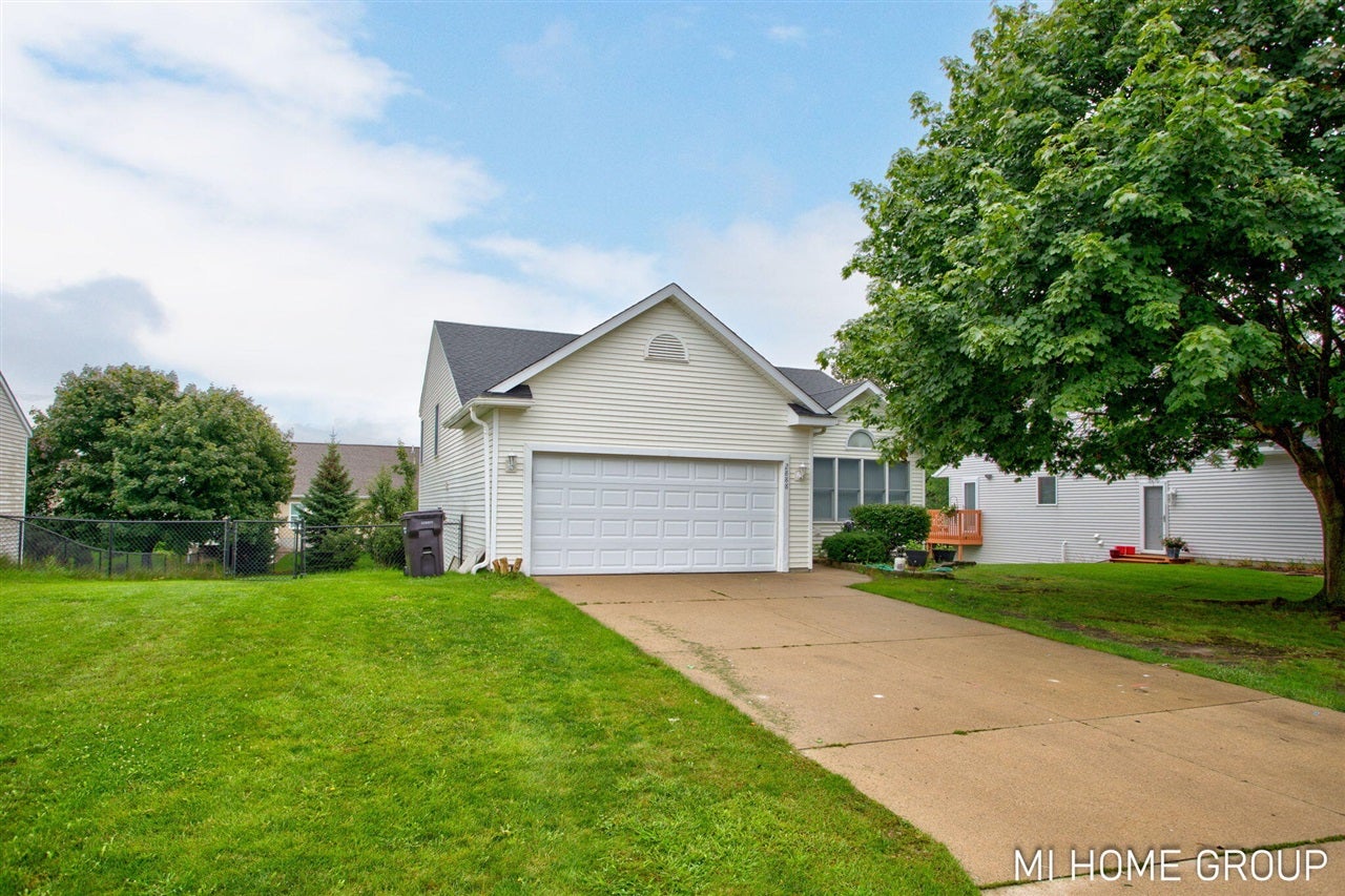 2888 Riley Ridge Avenue — photo