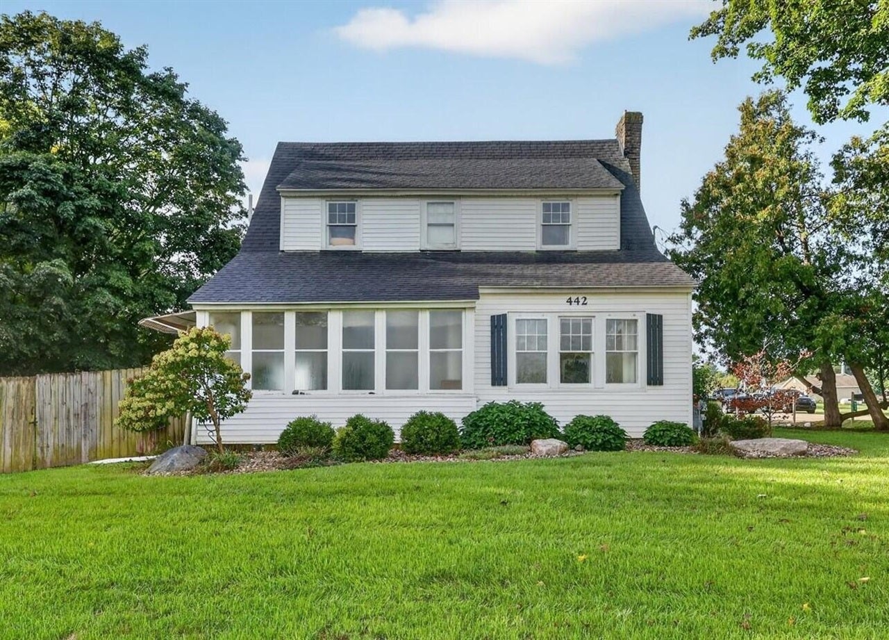 442 Riverview Drive — photo