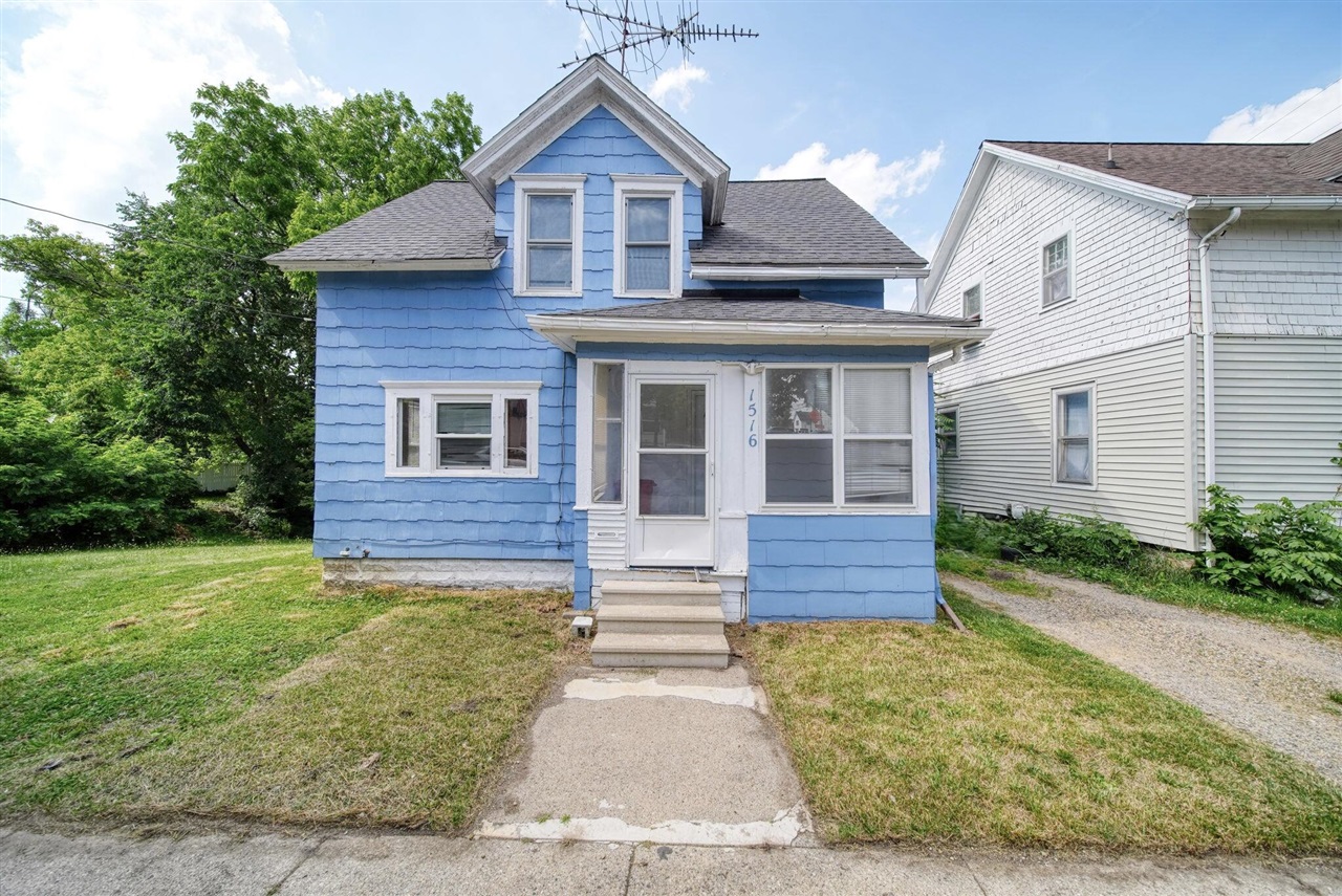 1516 Plymouth Street — photo