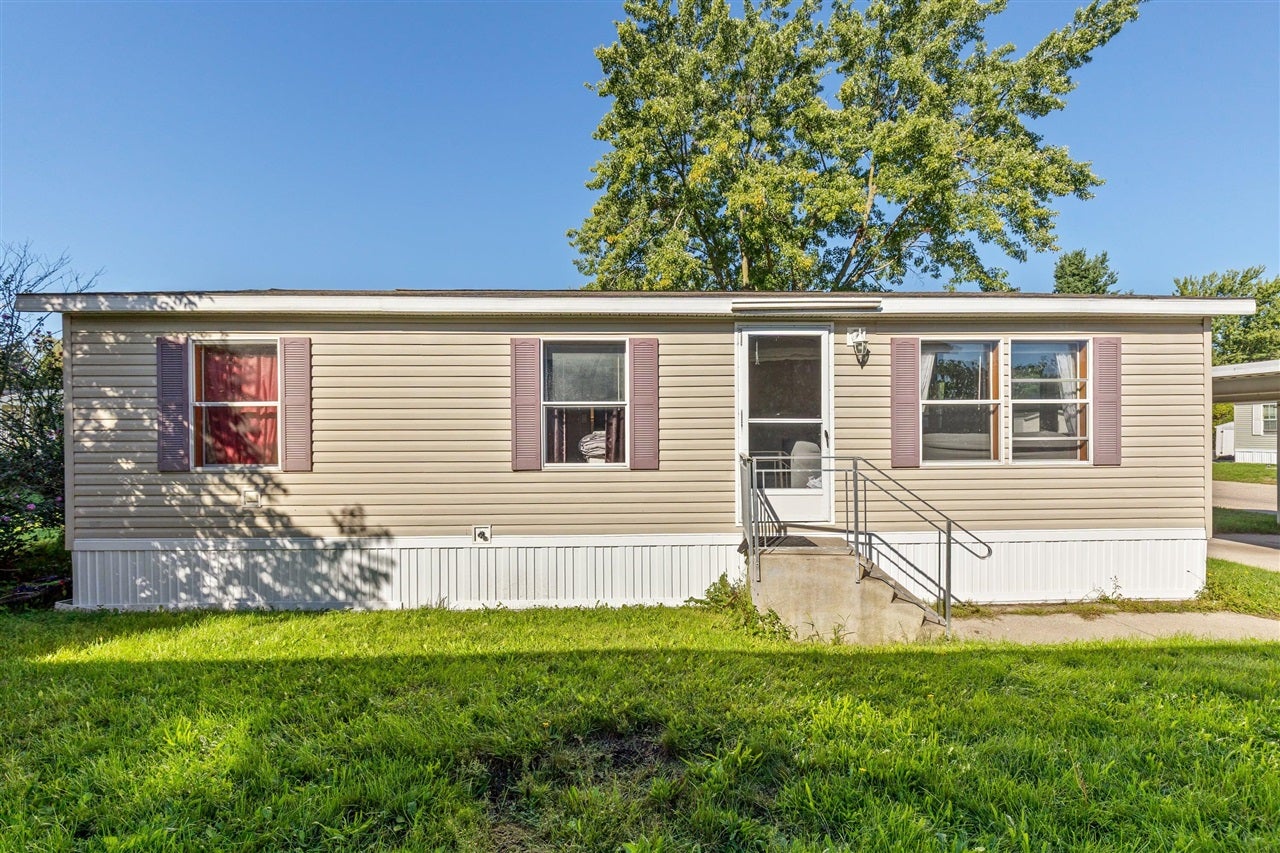144 Fescue Drive — photo
