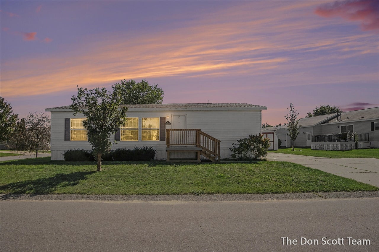3660 Lilyfield Drive — photo
