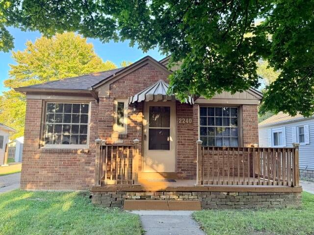 2240 Avon Street — photo