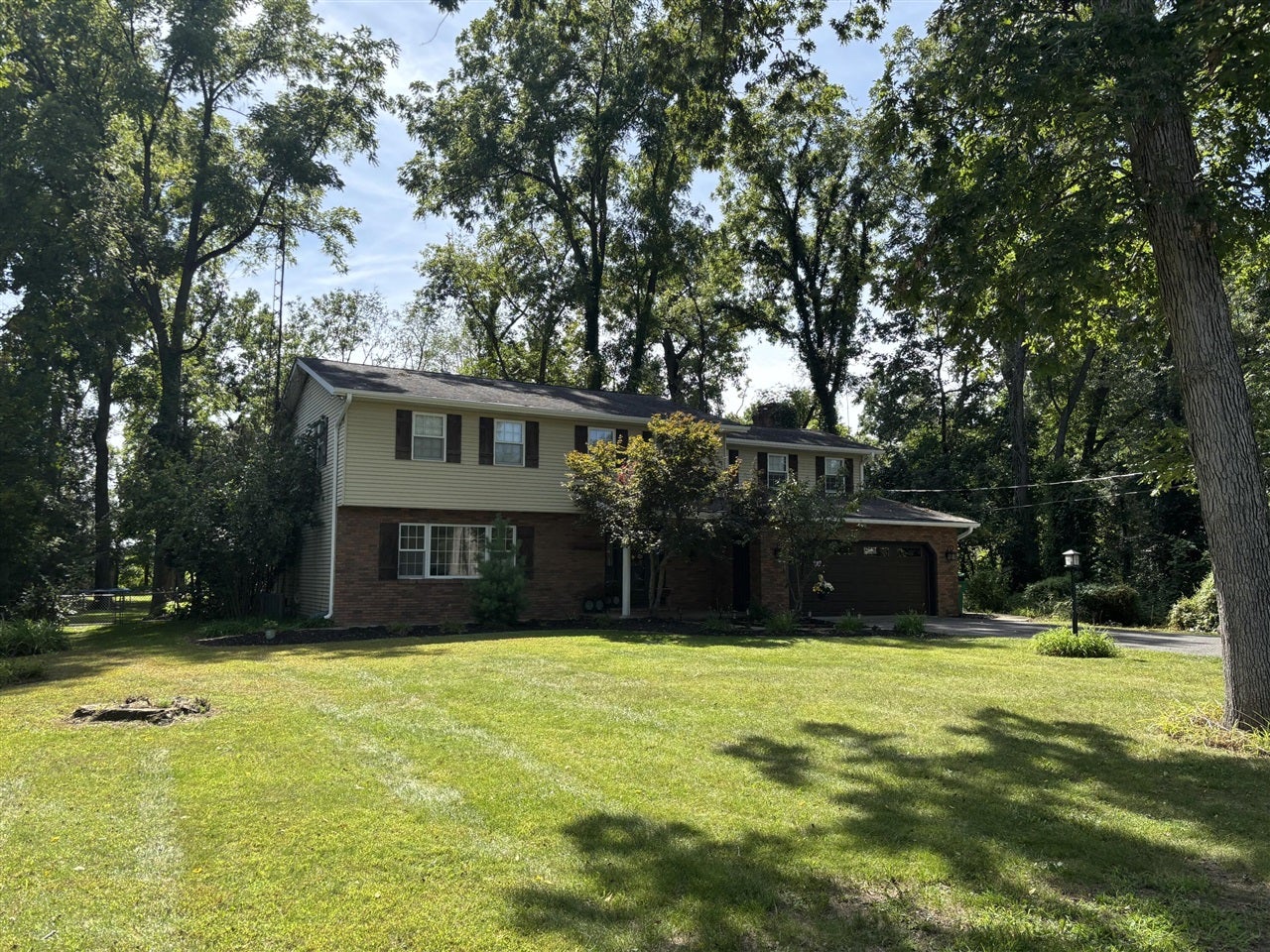 26049 Helen Road — photo