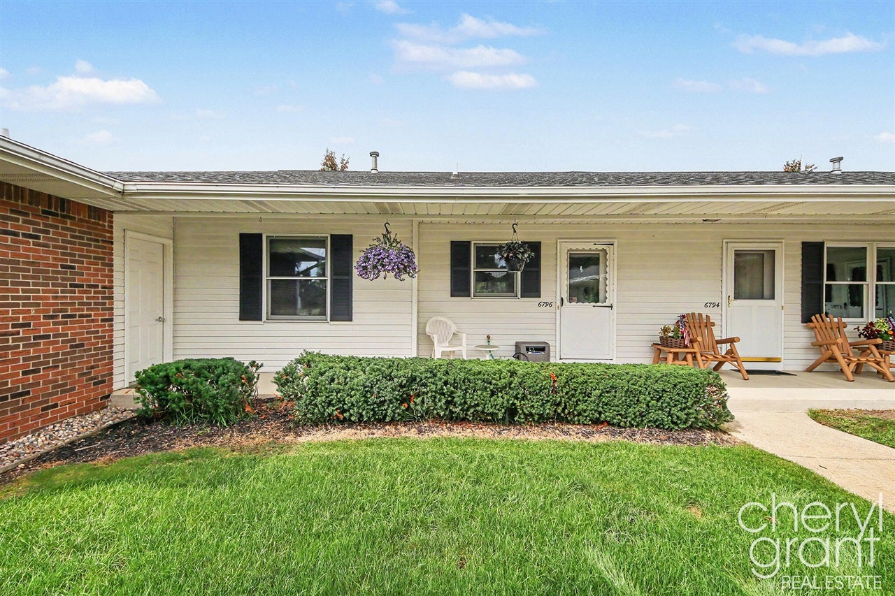 6796 N Wentward Court — photo