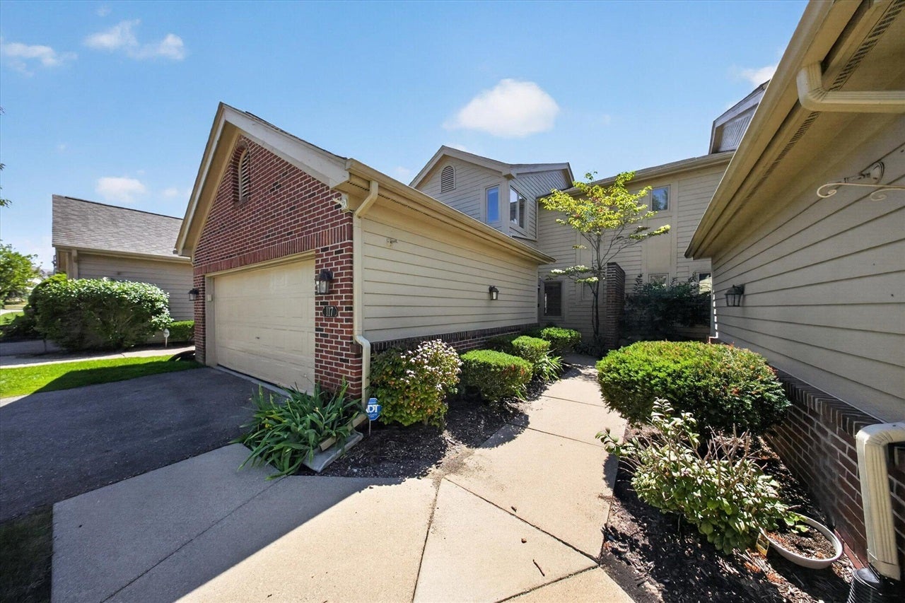 117 Ponds View Drive — photo