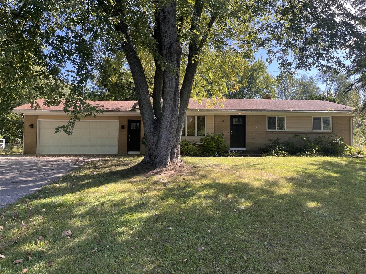 7864 Myers Lake Avenue — photo