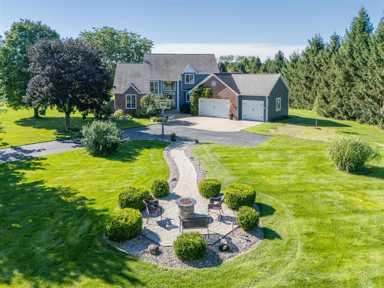 22533 Vineyard Circle — photo