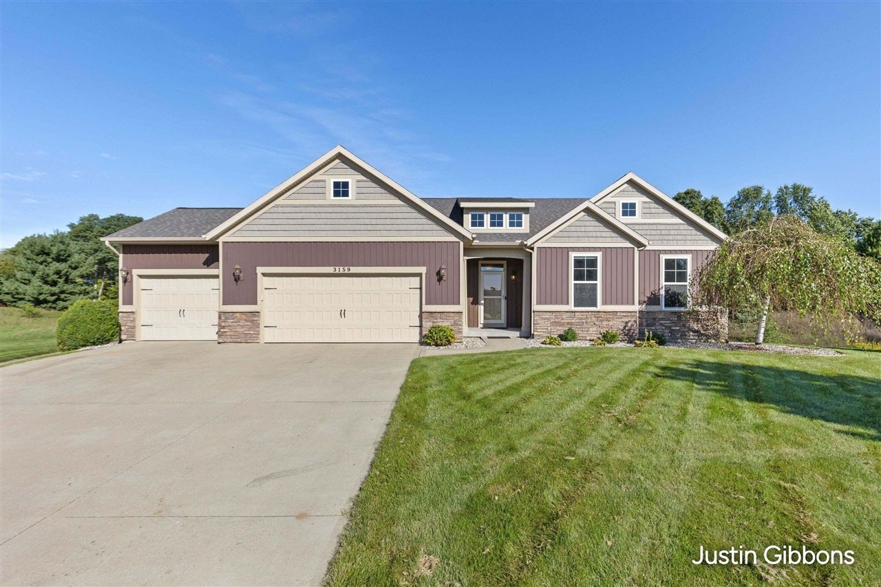 3159 Silver Fir Court — photo