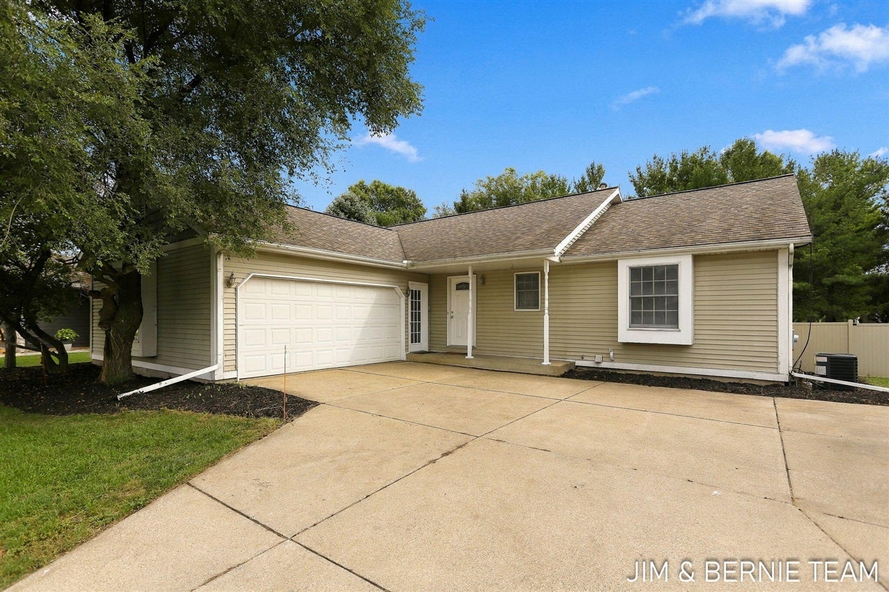 3114 Fox Fire Trail — photo
