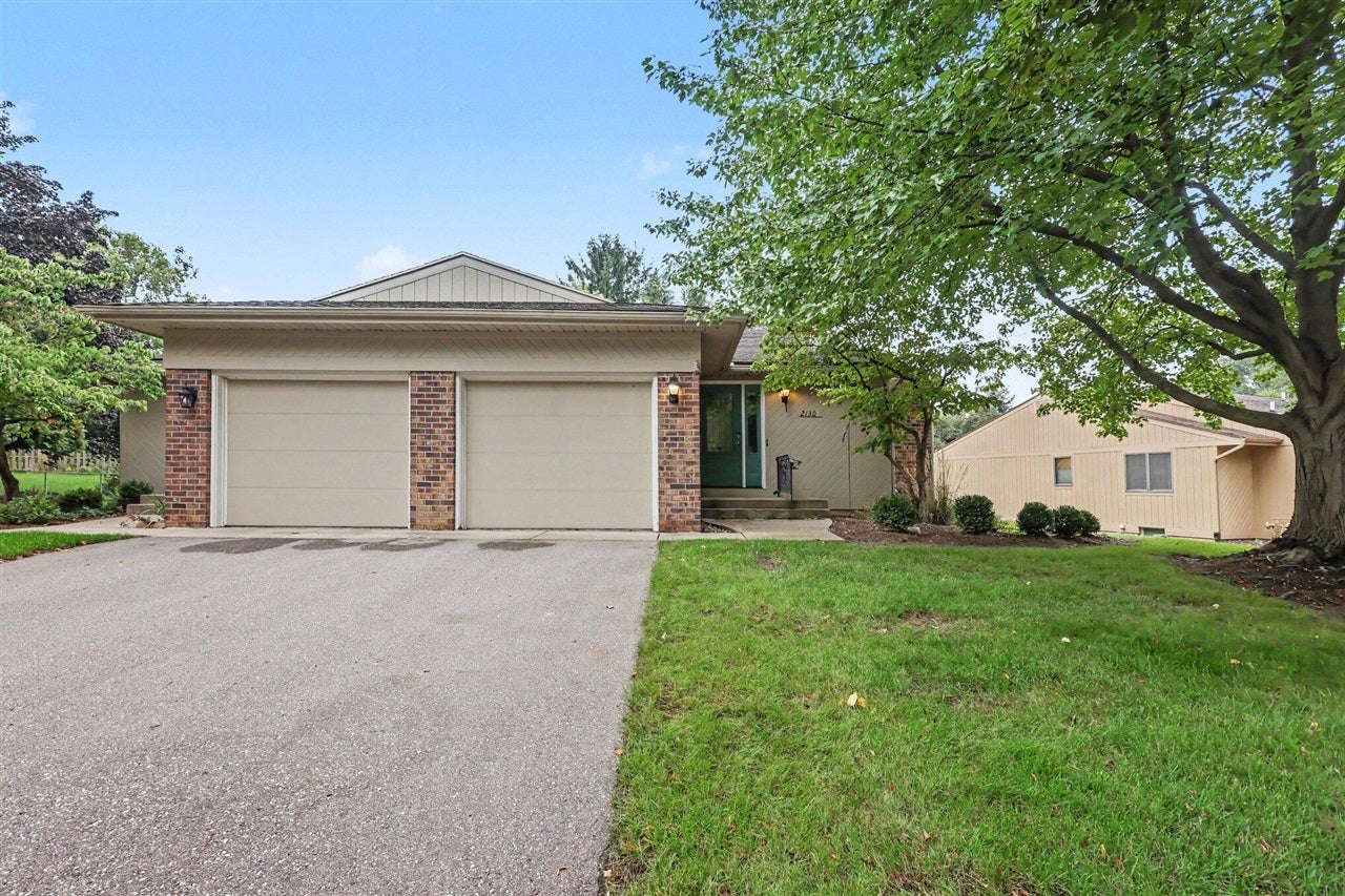 2130 Cranbrook Drive — photo