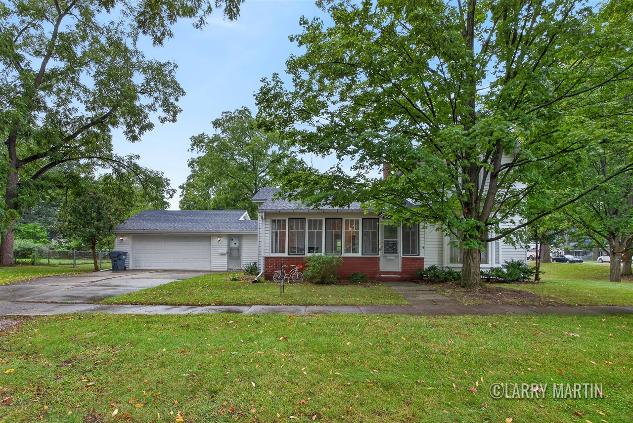 408 Kalamazoo Street — photo