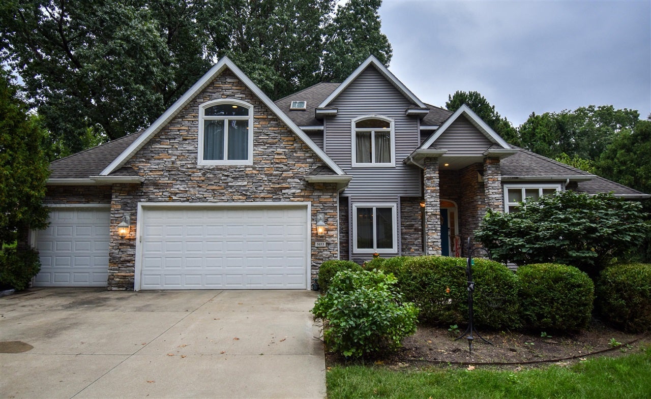 5033 Deerwood Trail — photo