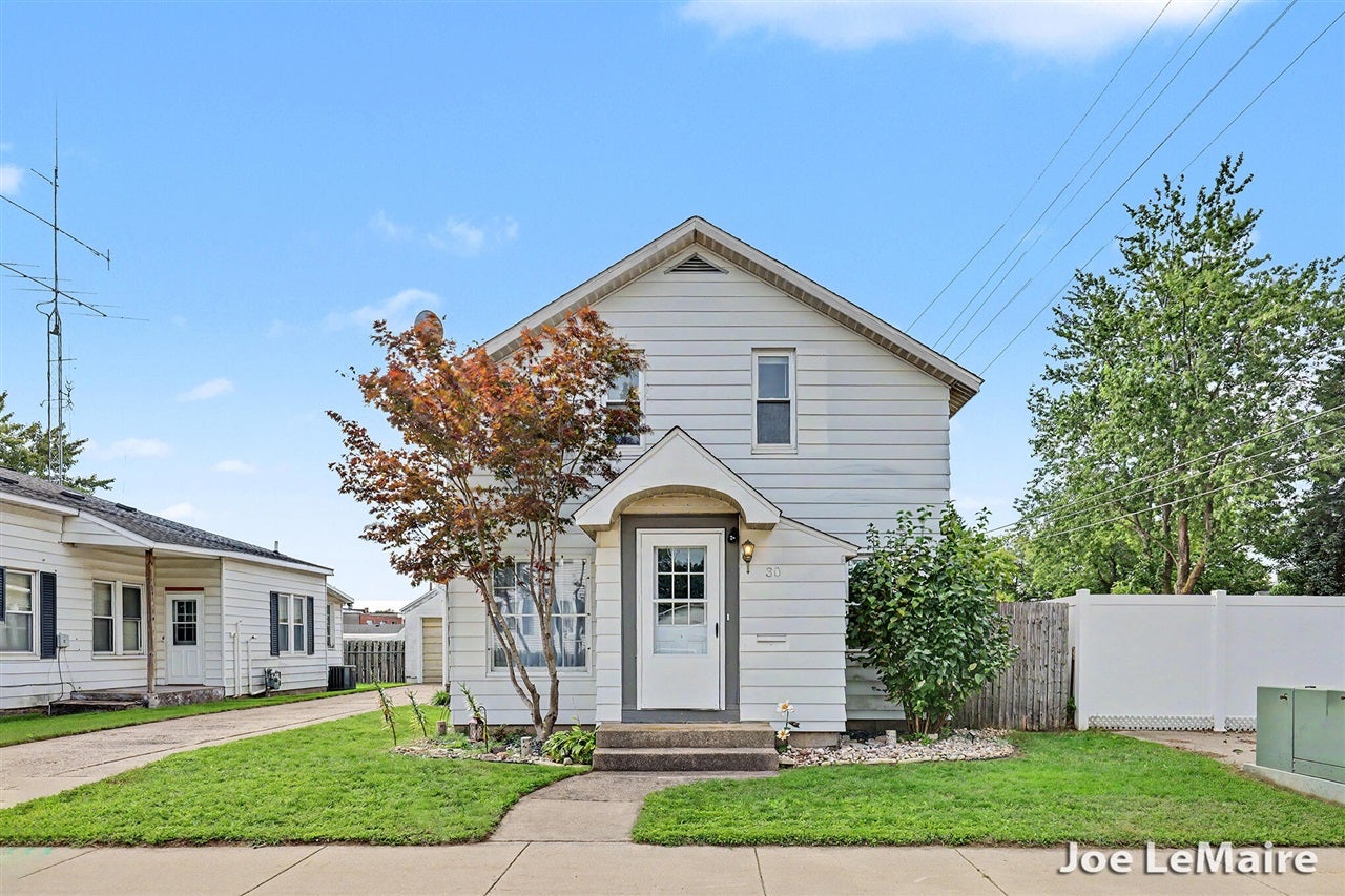 30 N Centennial Street — photo