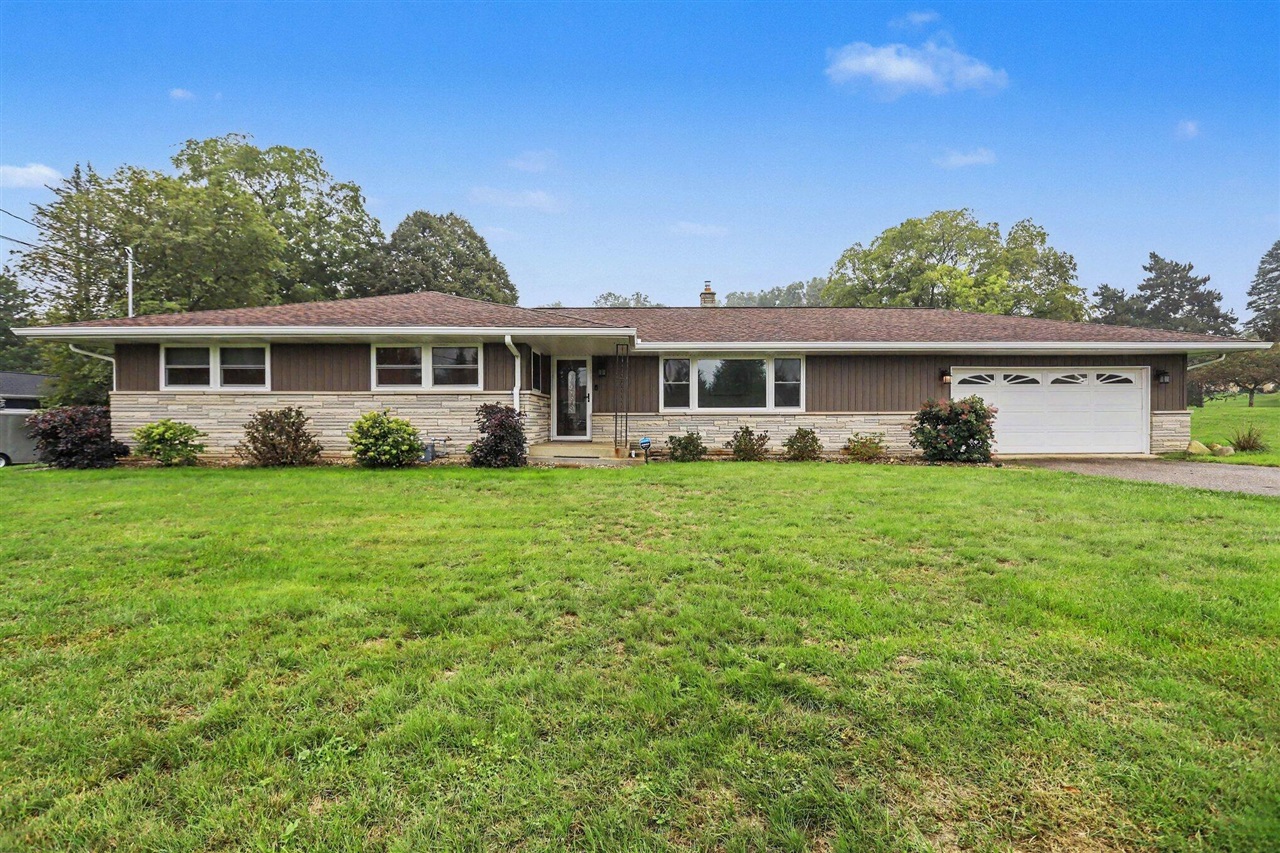 128 Chapel Hill Drive — photo