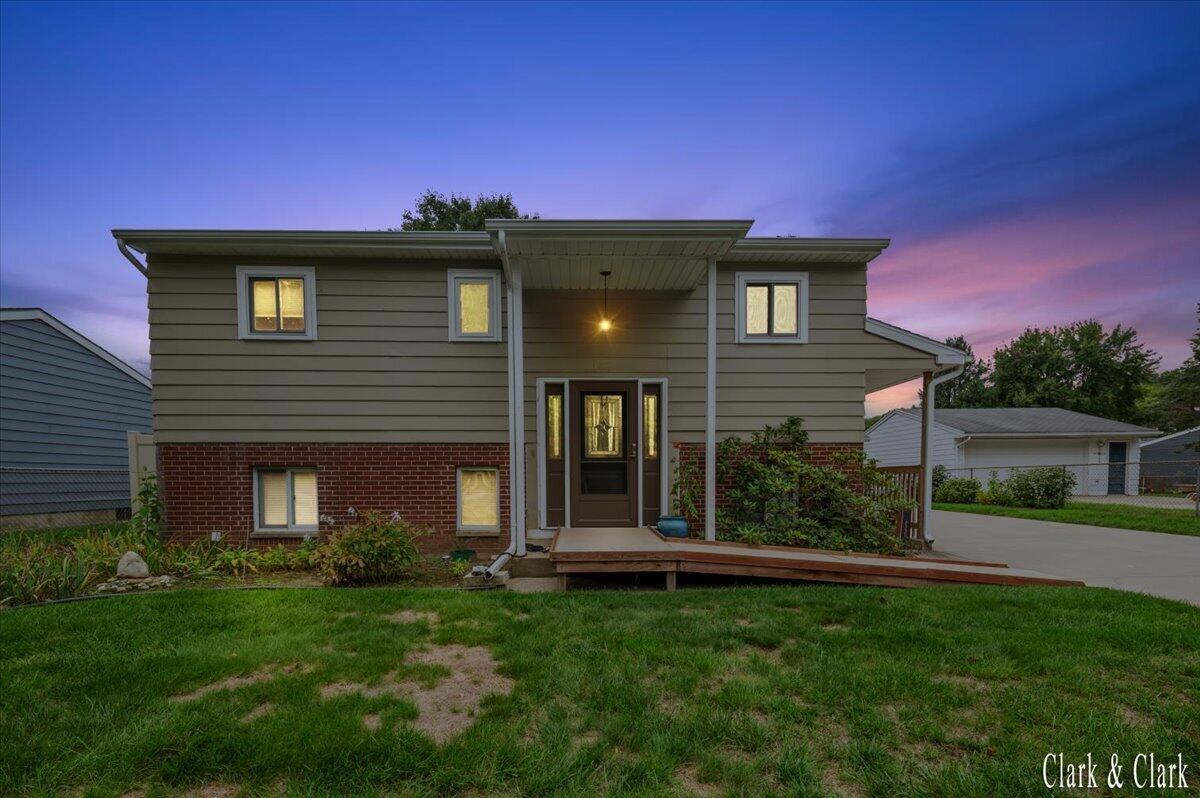 324 Elizabeth Dean Drive — photo