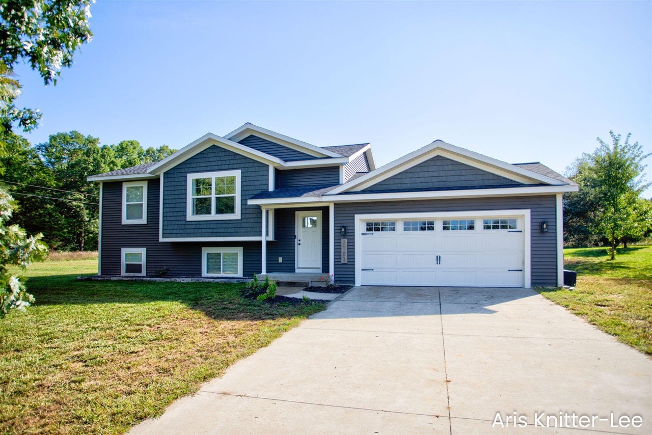 2183 Walking Horse Lane — photo