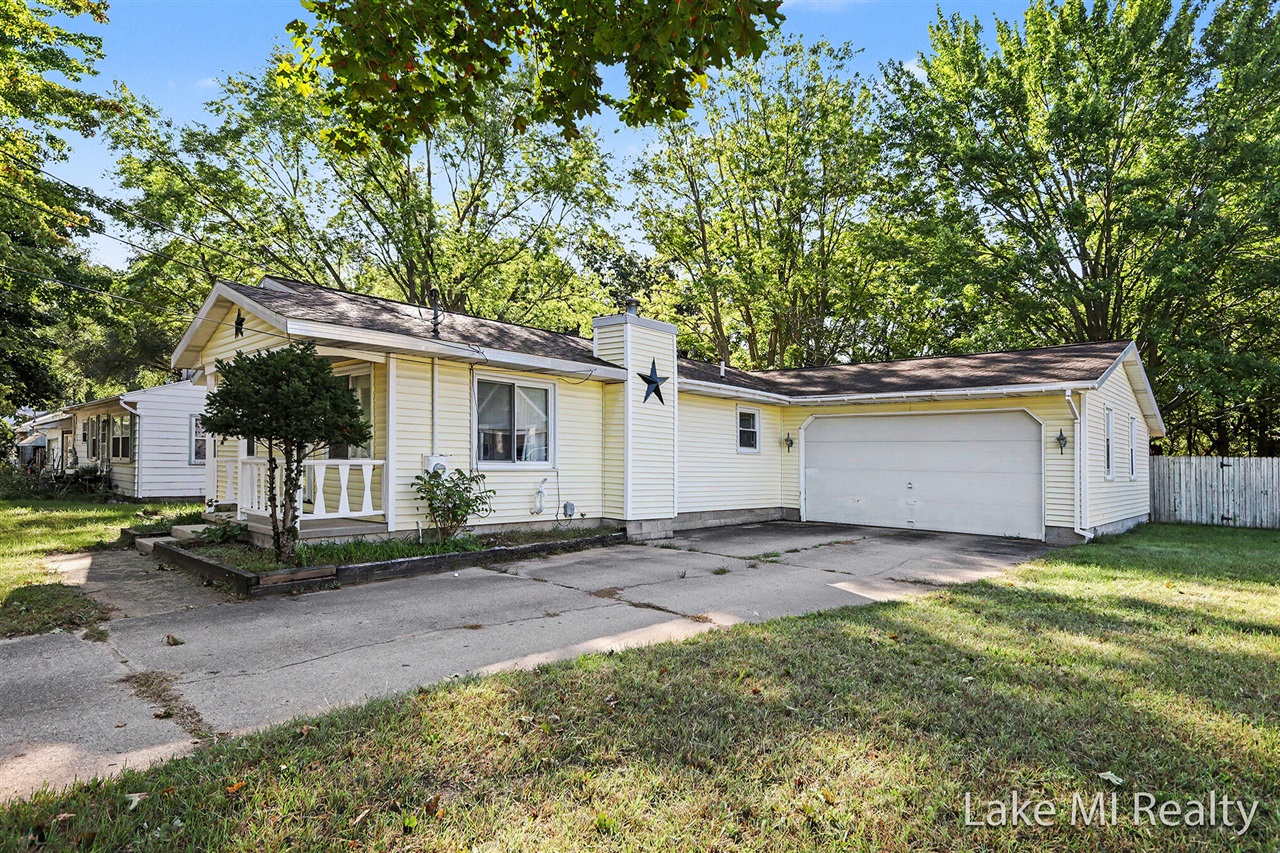 102 Sluyter Street — photo