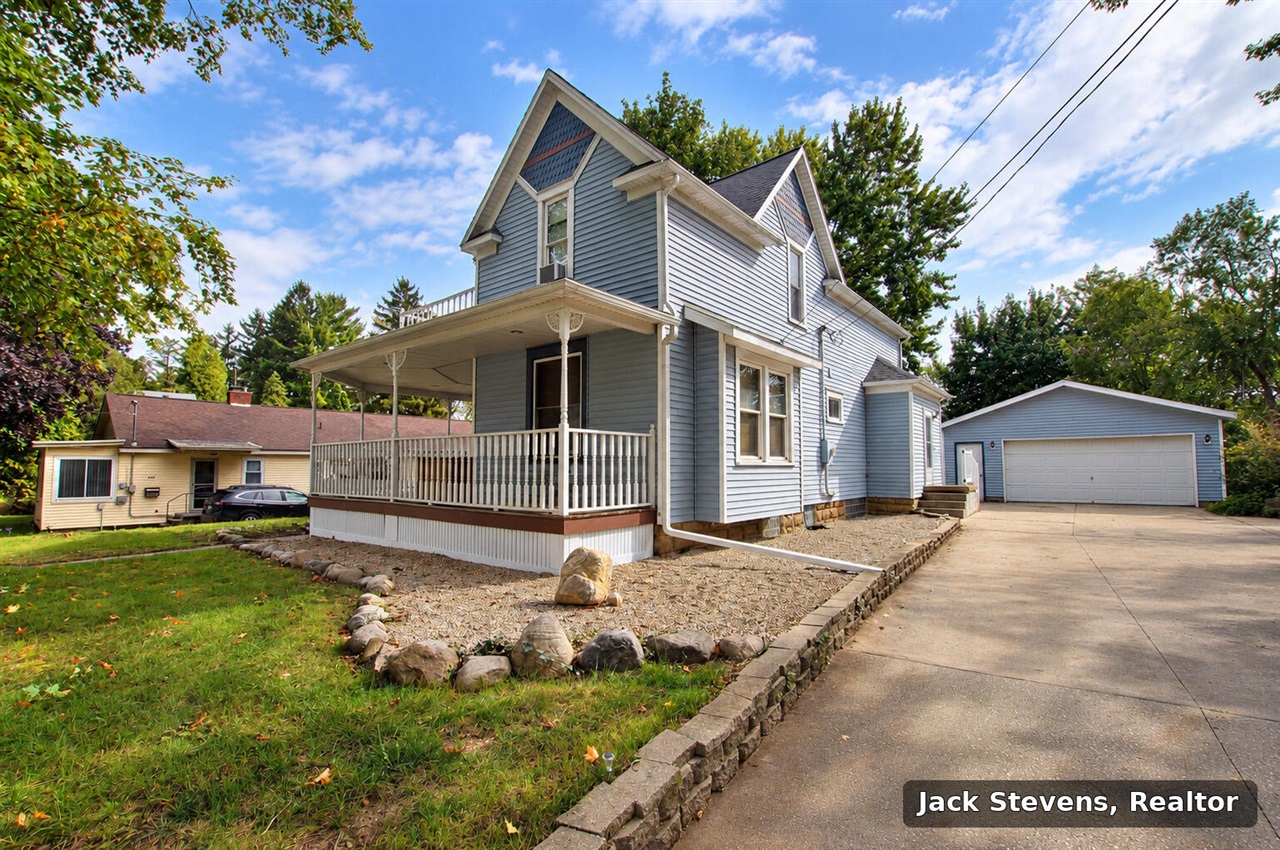 50 Madison Street — photo