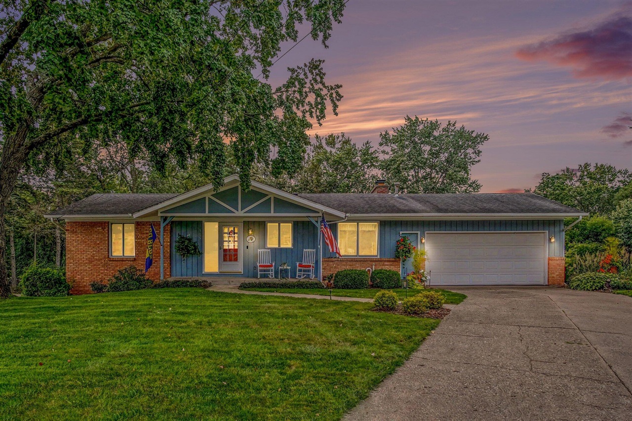 5095 Hillwood Court — photo