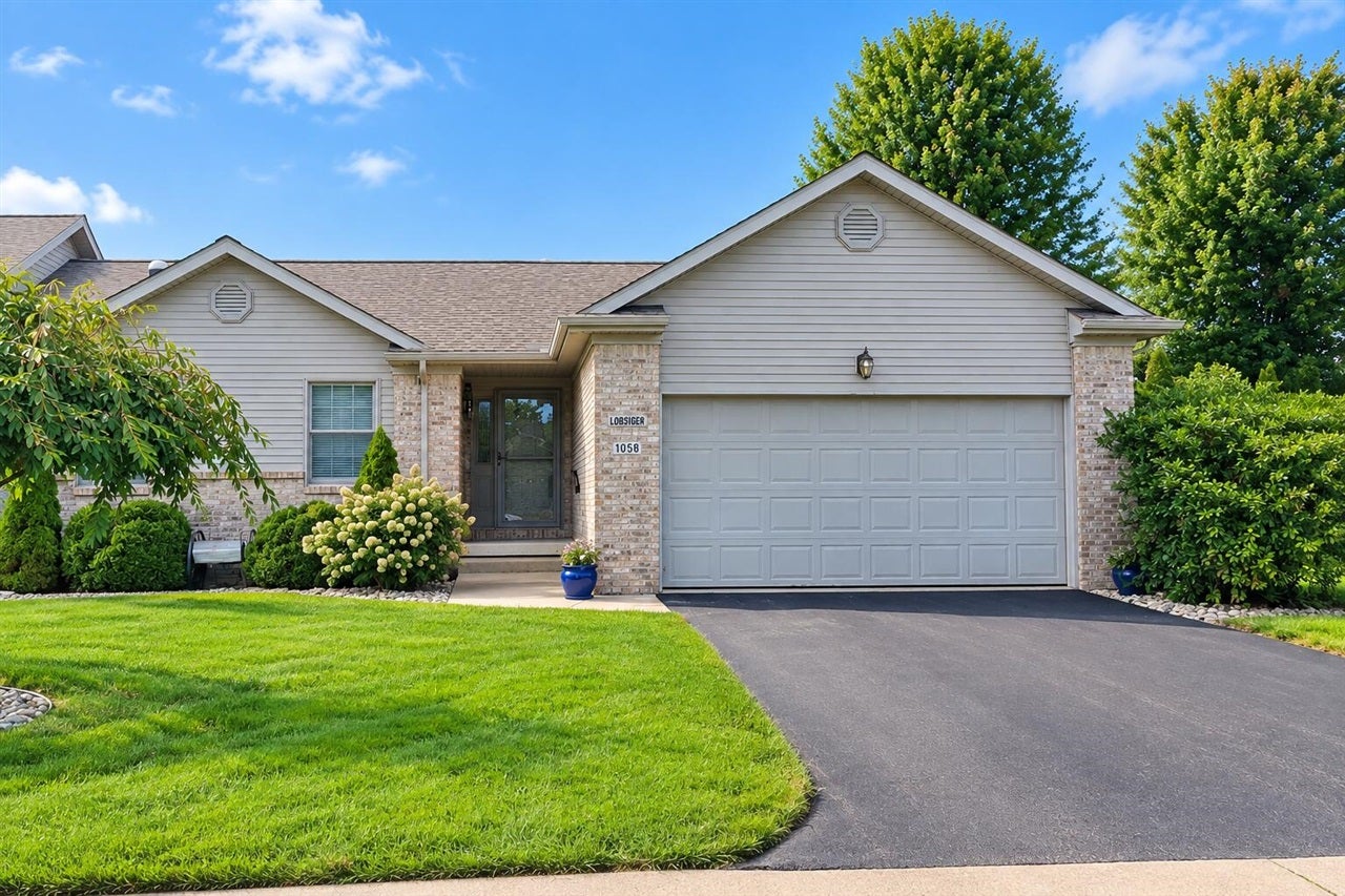 1058 Emerald Drive — photo