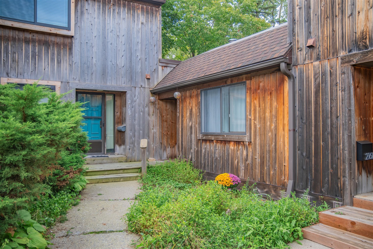 2163 Pauline Court — photo