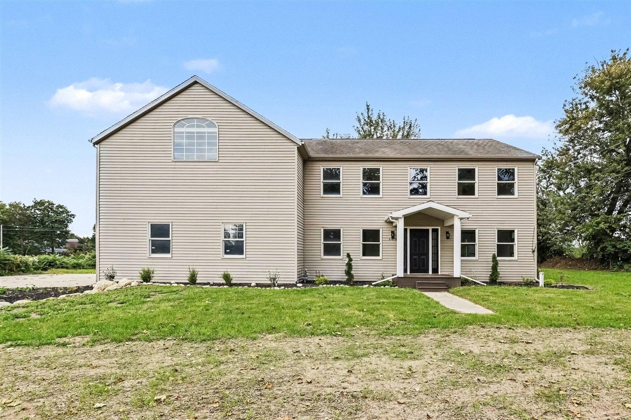 2415 Burton Road — photo