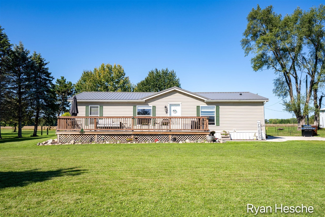 8024 Scott Road — photo