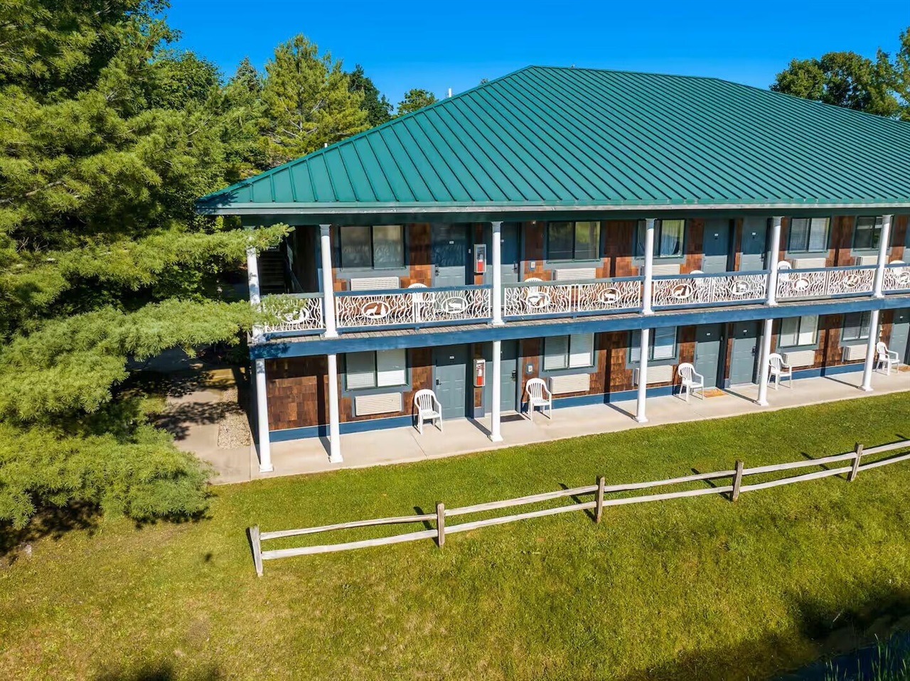 5610 Shanty Creek Road — photo