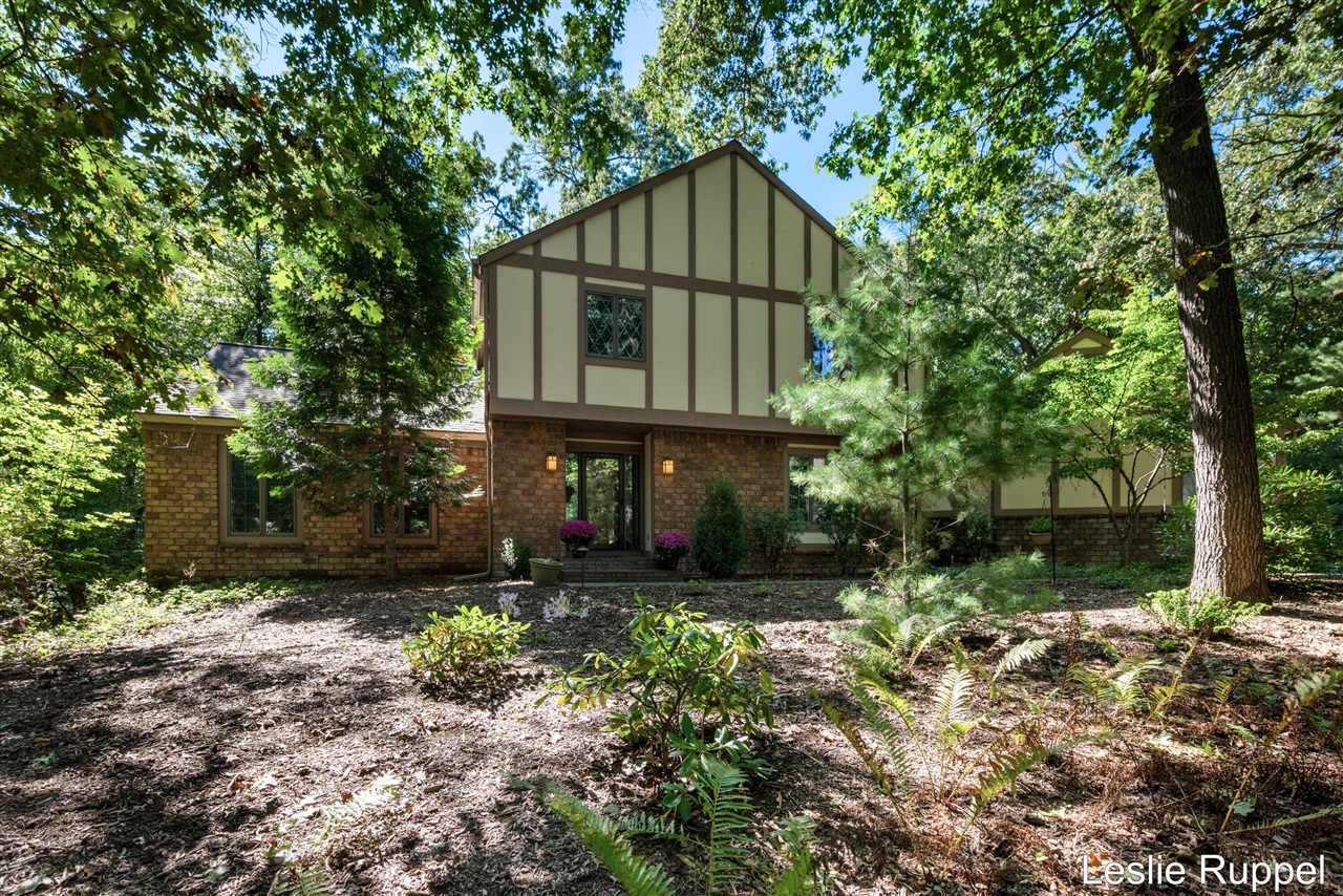 1700 Mont Rue Drive — photo