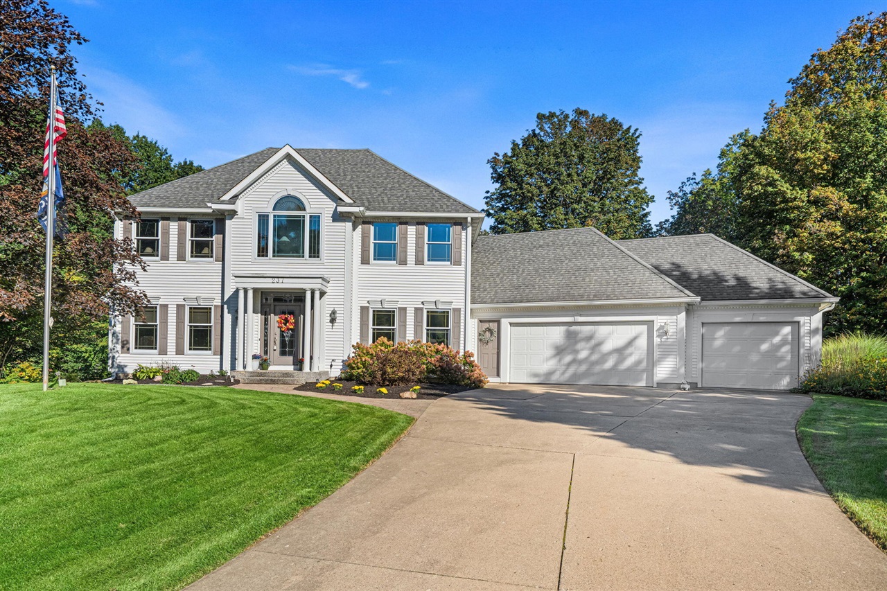 237 Covington Court — photo