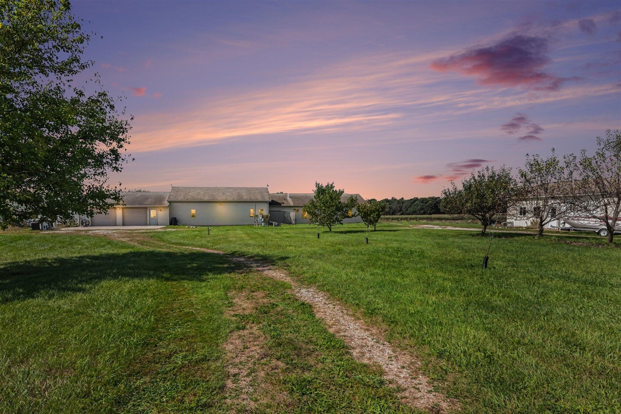 90590 County Road 215 — photo