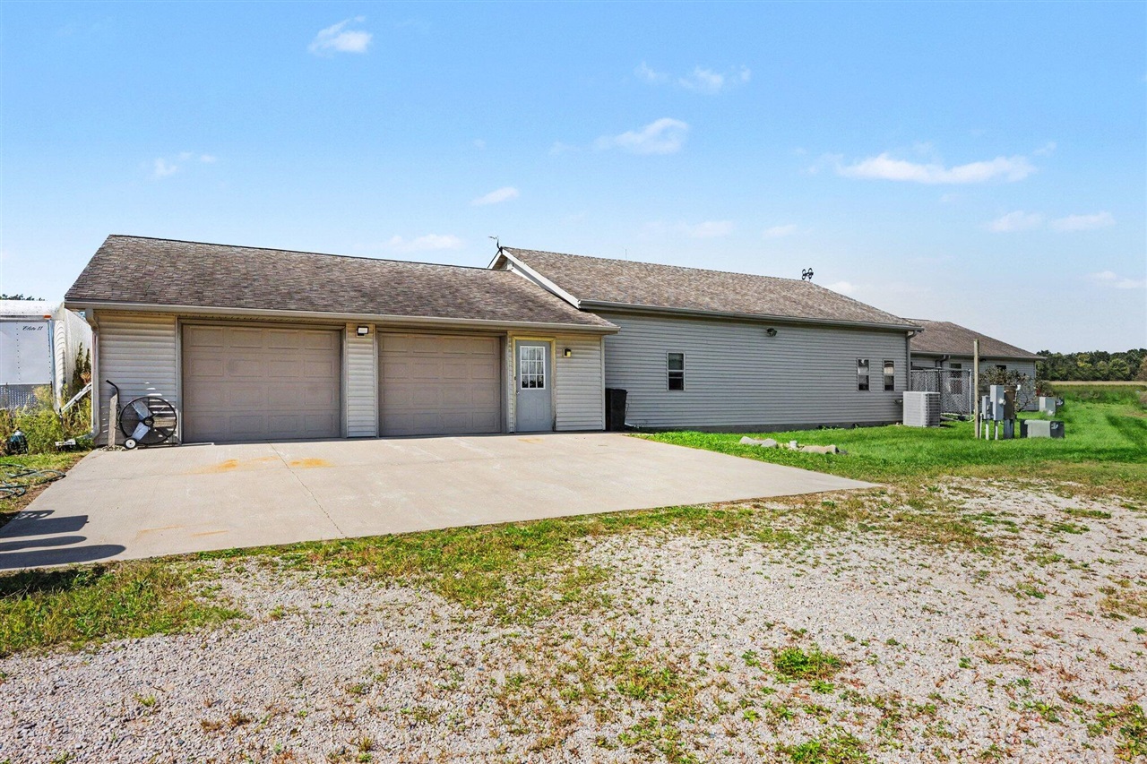 90590 County Road 215, Decatur, MI 49045 — photo 3