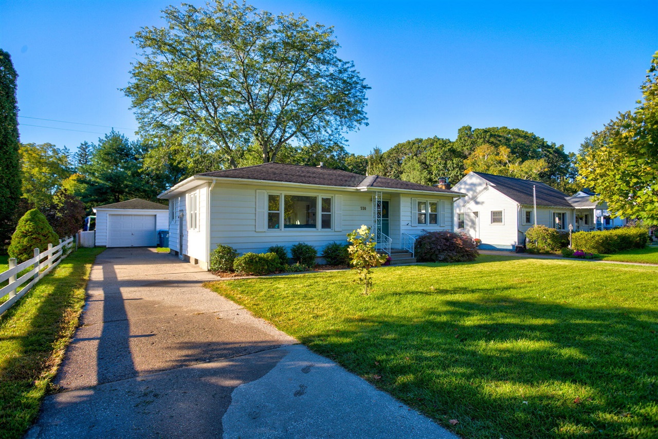 530 Fleser Court — photo