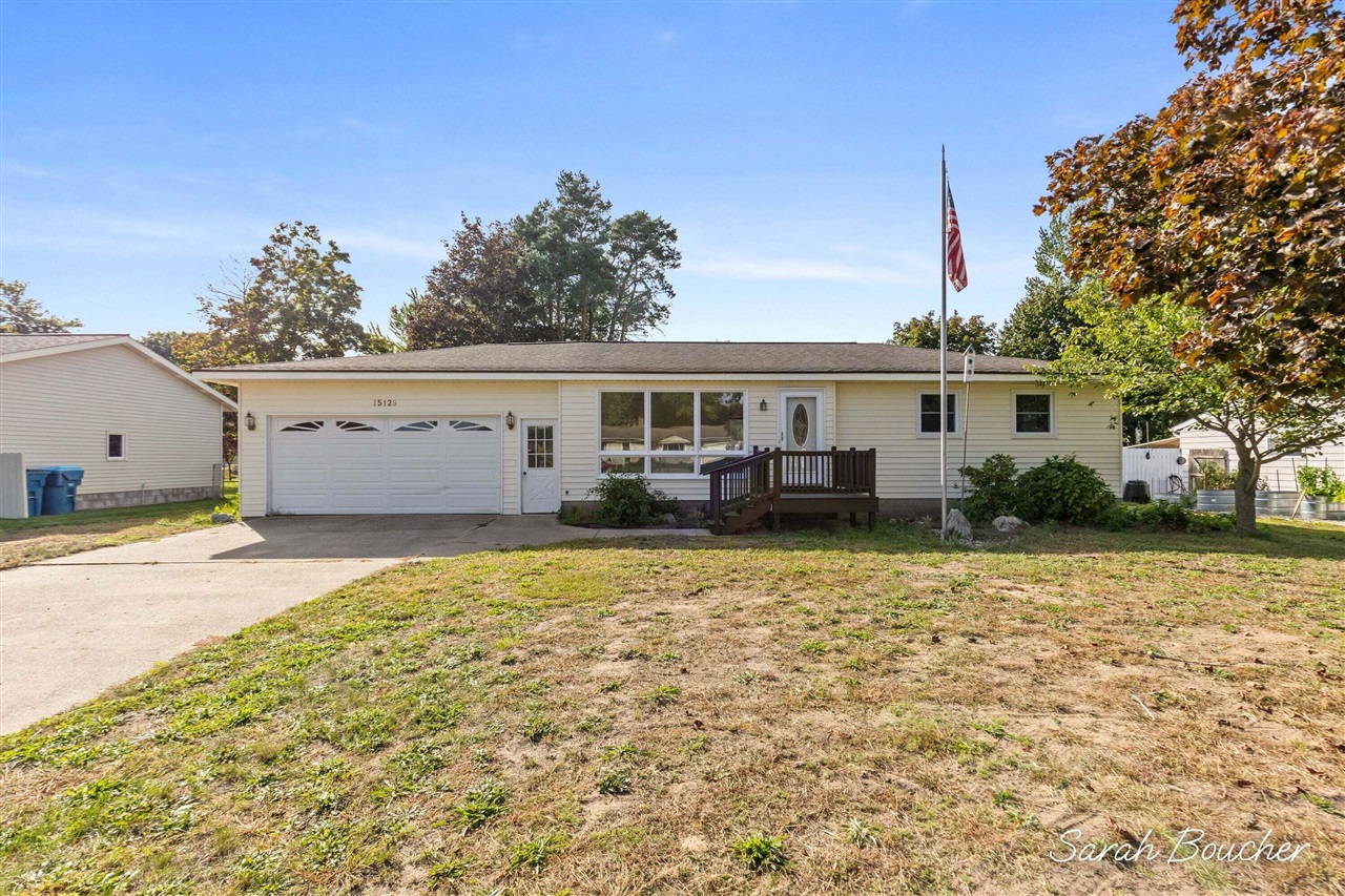 15129 Mitchell Street — photo
