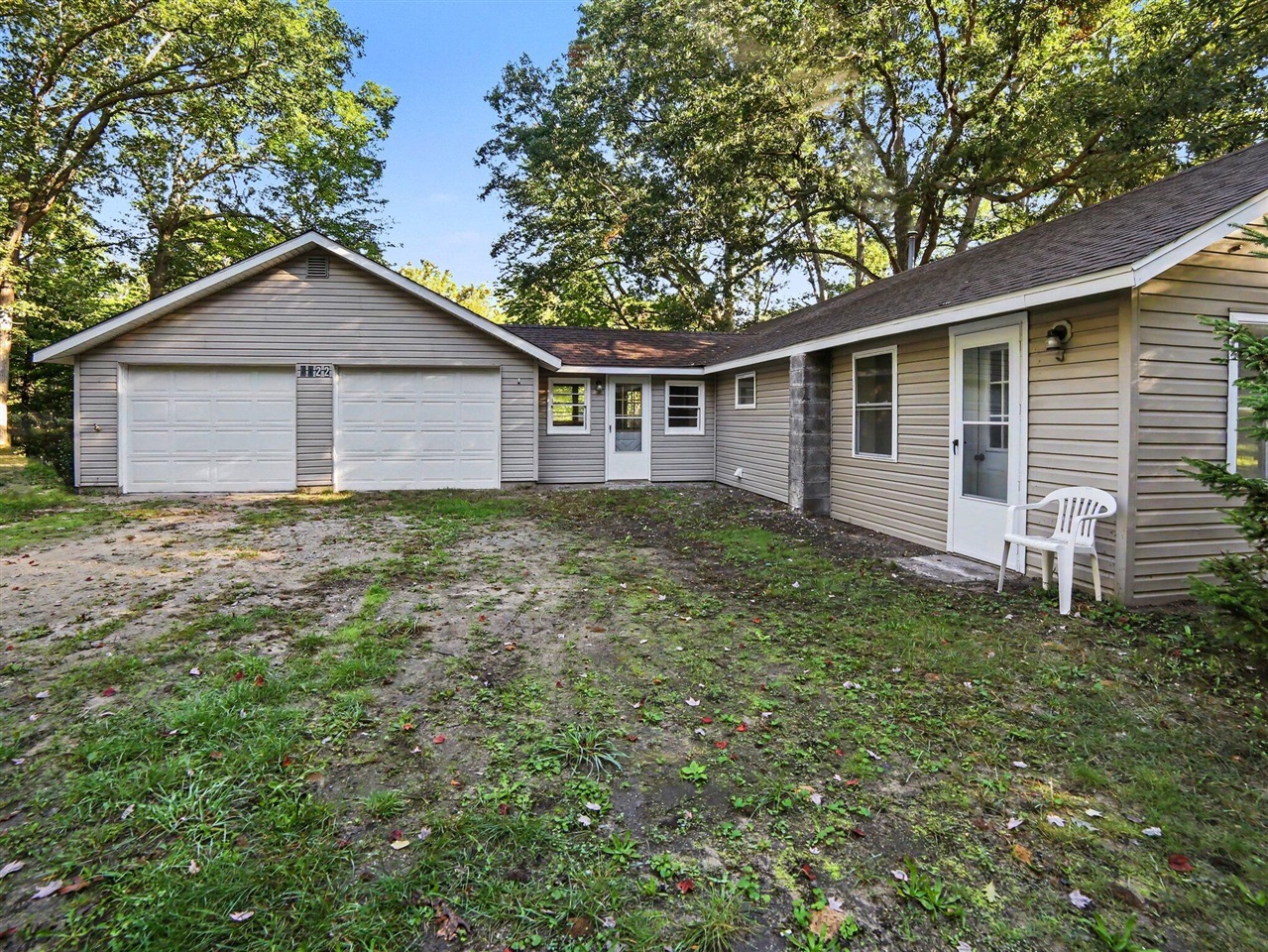 6022 E Bryant Road — photo