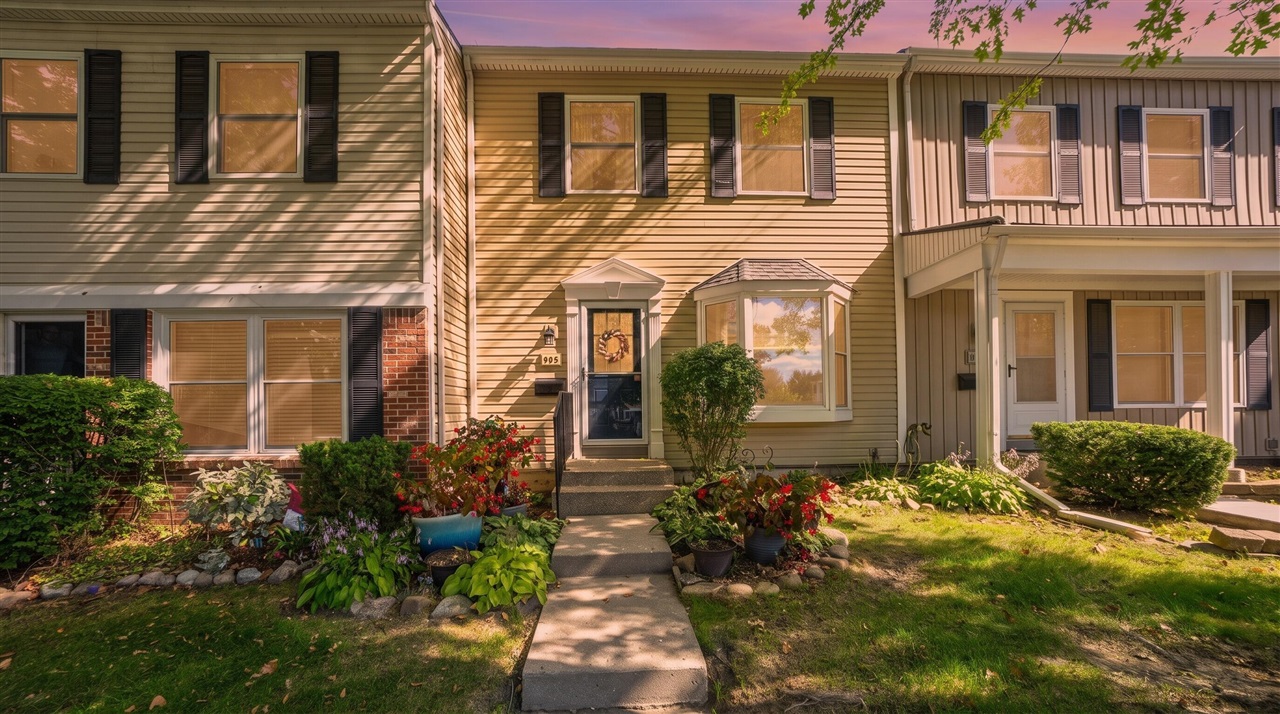 905 Medford Court — photo