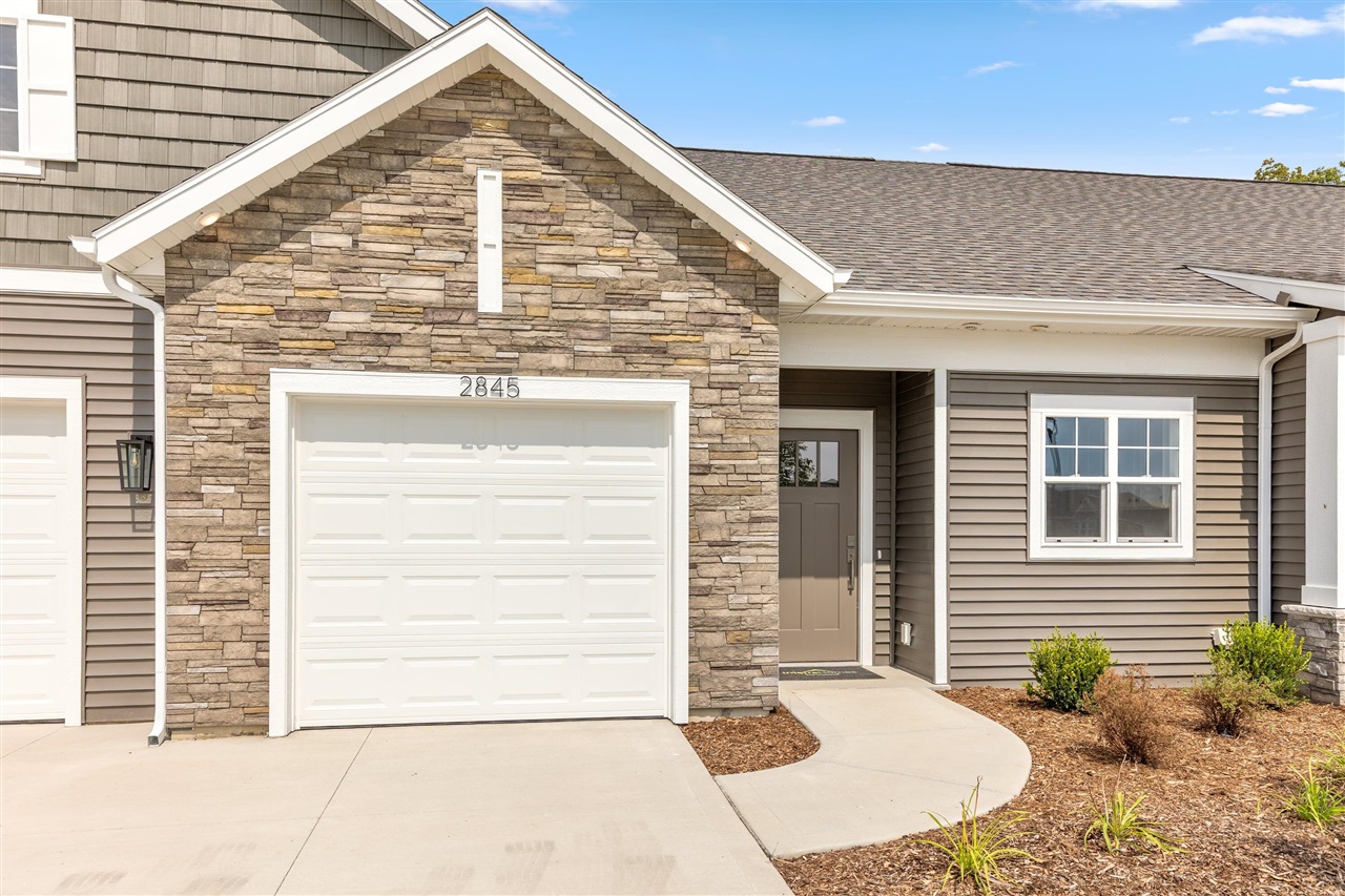 2845 W Cobblestone Court — photo