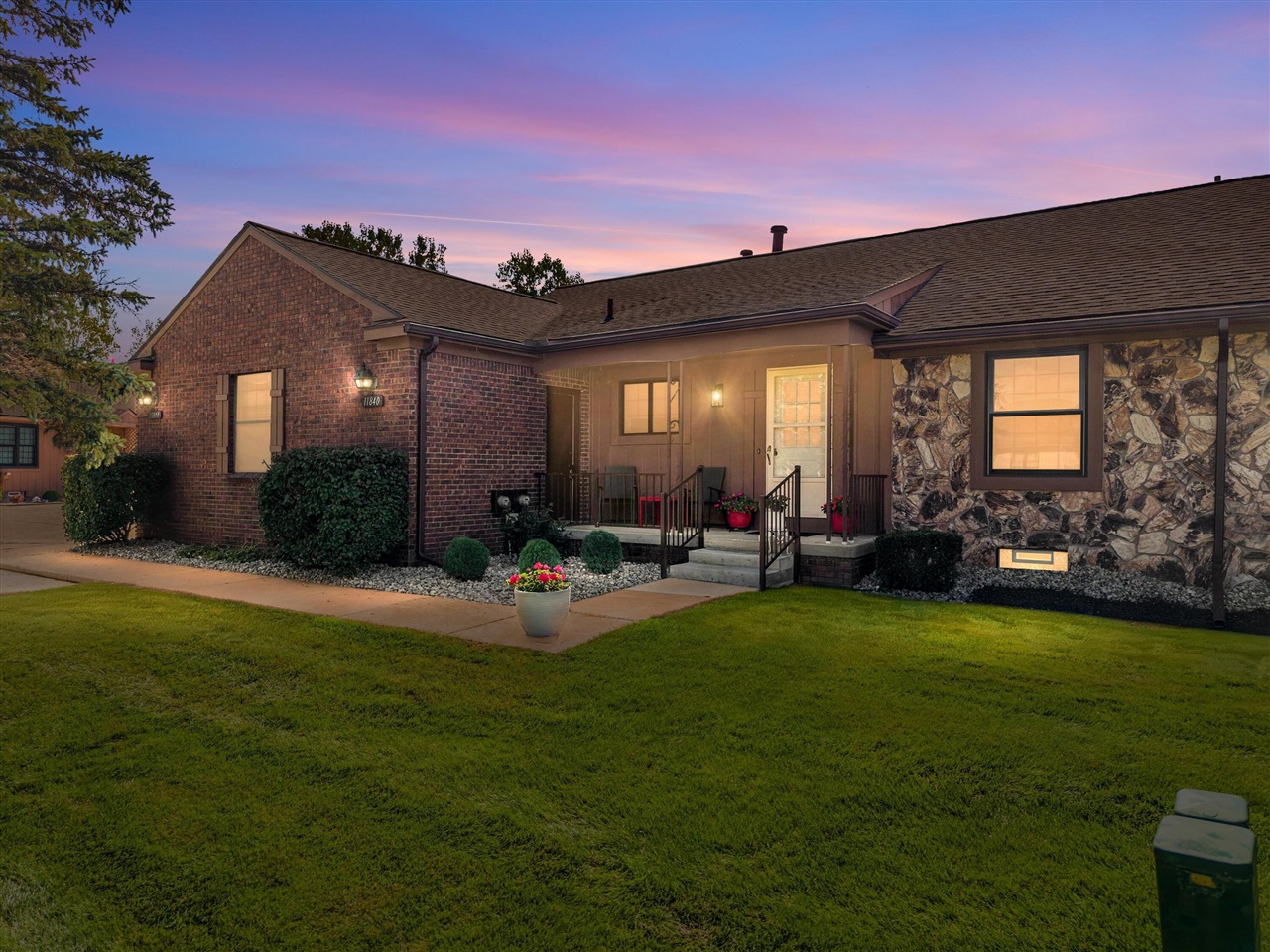 11840 Lexington Drive — photo