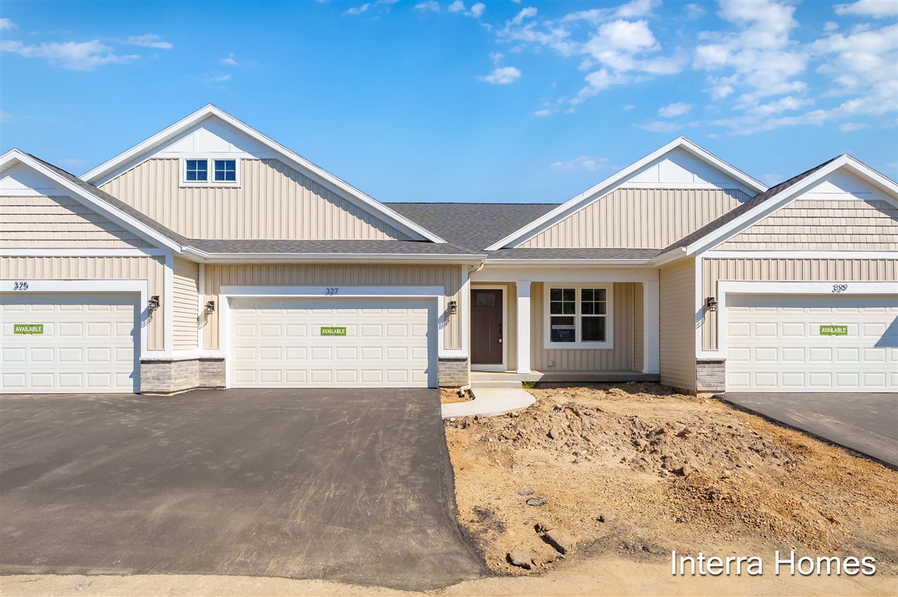 327 Round Hill Road — photo