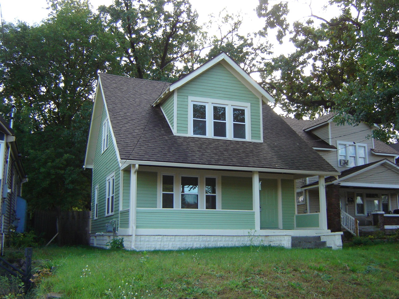 1628 Kalamazoo Avenue — photo