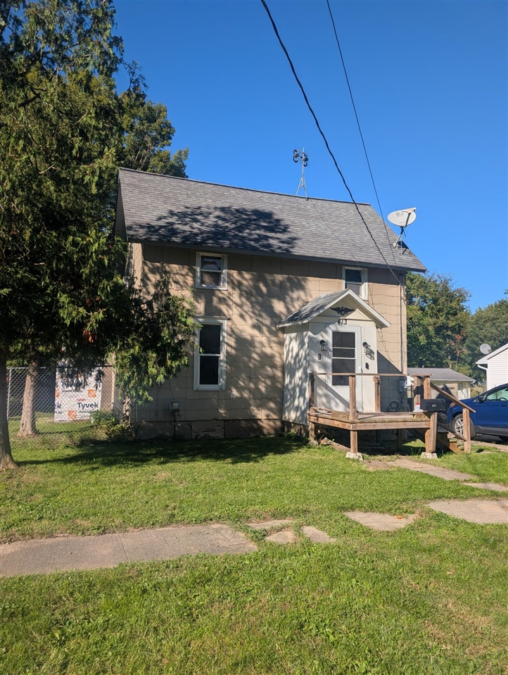 413 Rose Street — photo