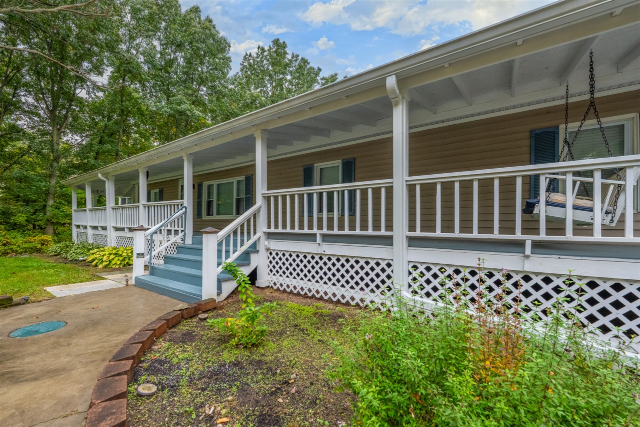 64852 32nd Street — photo