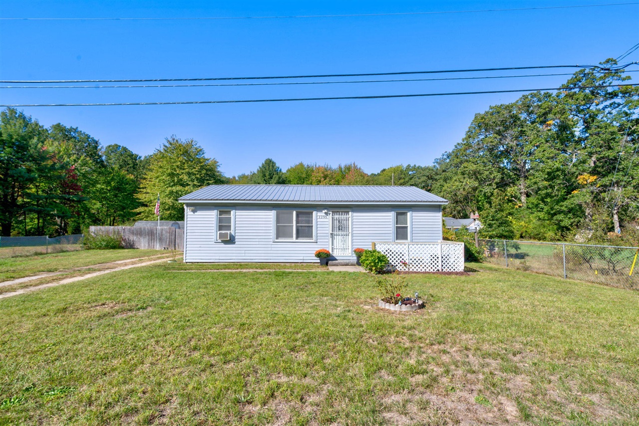 1295 S Brooks Road — photo
