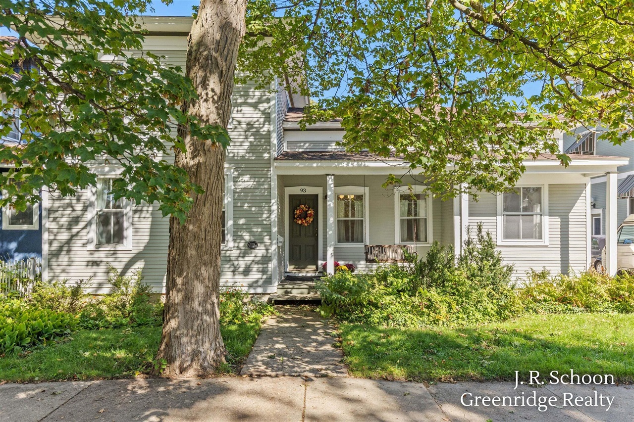 93 W 12th Street — photo